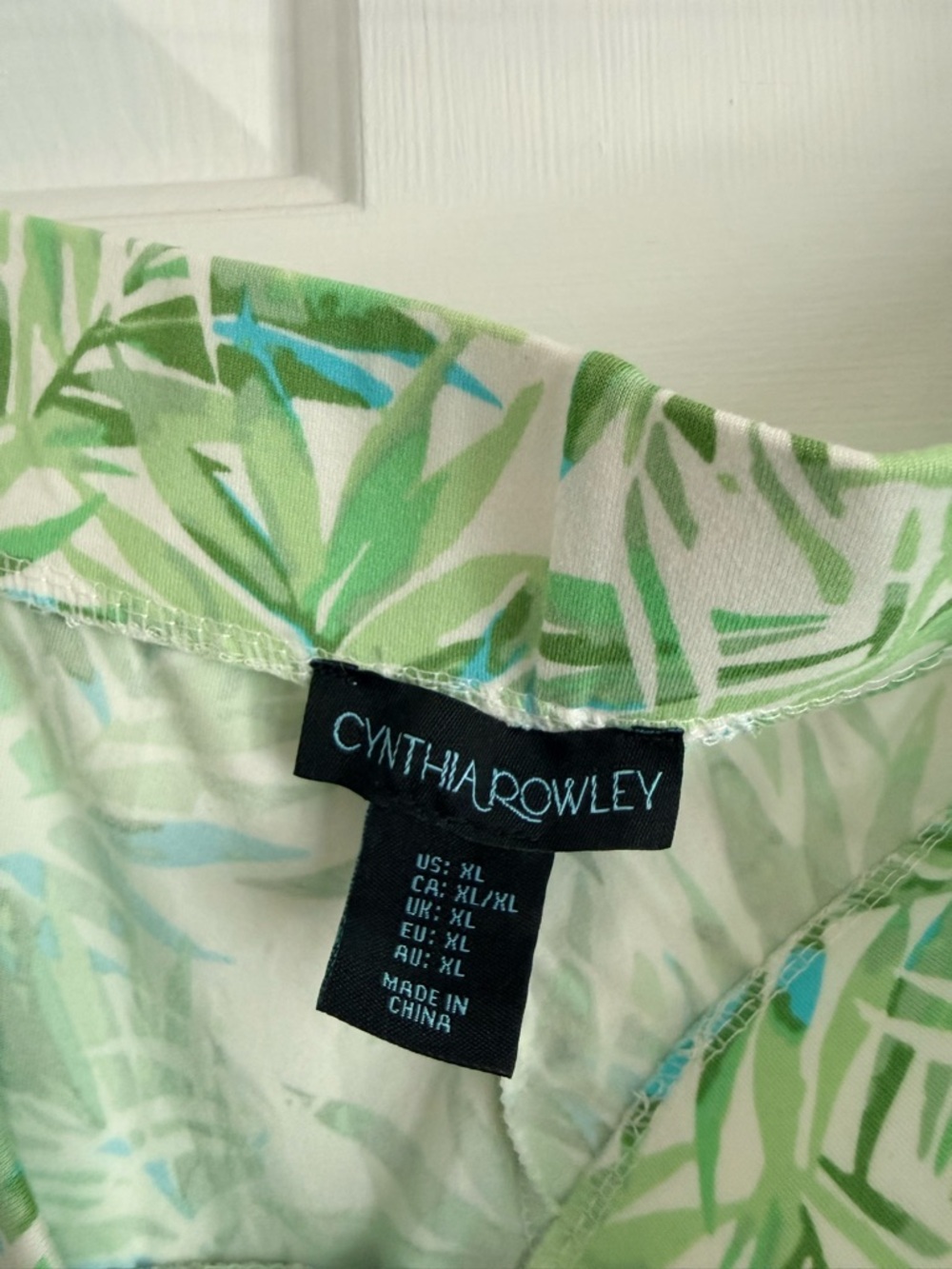 CYNTHIA ROWLEY Green Palm-Print Pajama Set - NWT - Picture 7 of 7